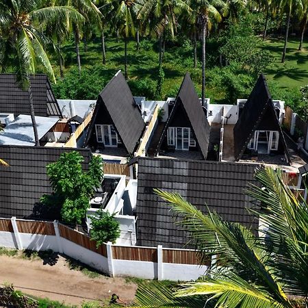 Sanctum Dive Bungalows With Private Pool Gili Trawangan Exterior foto